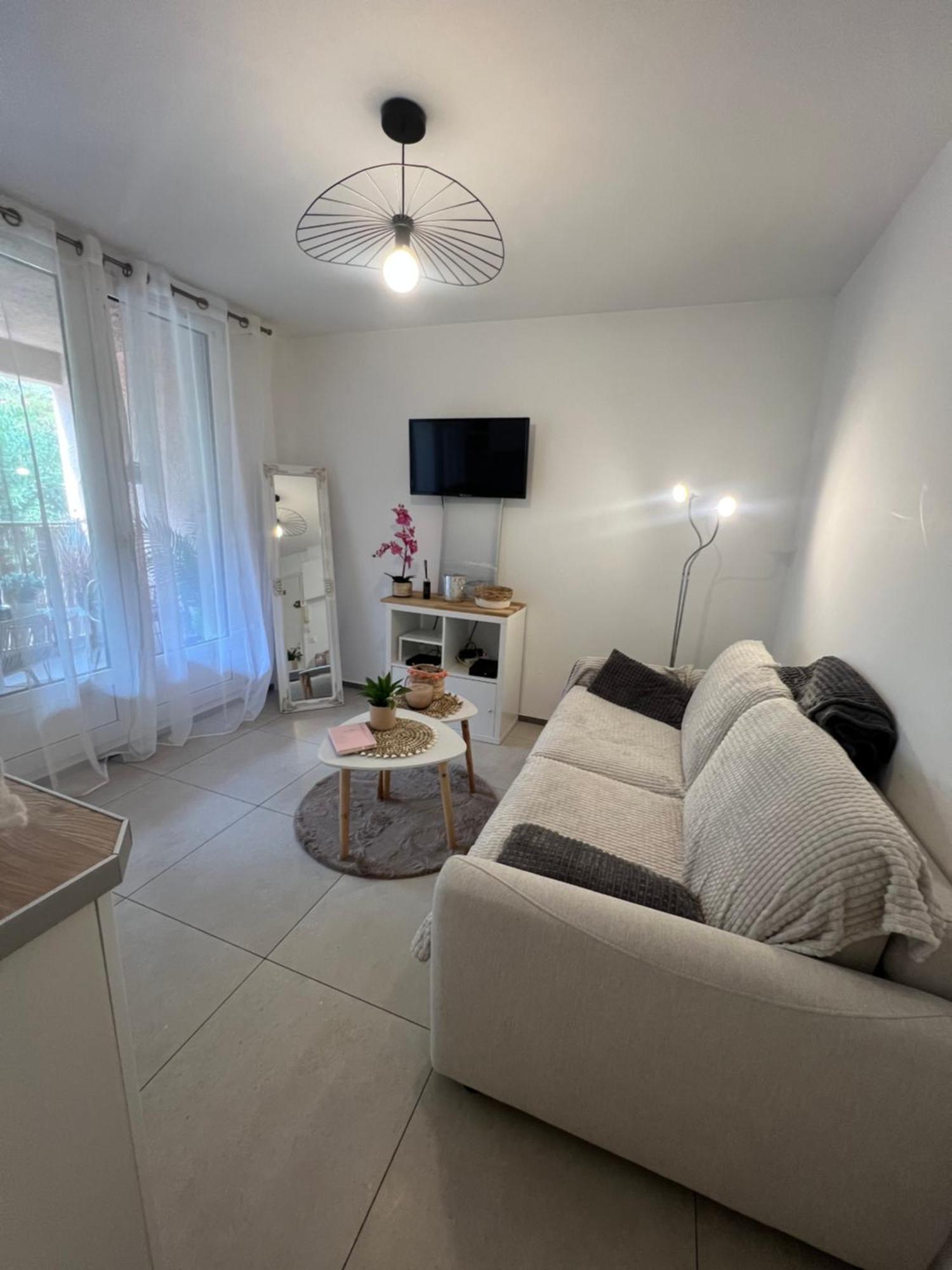 Appartement Pied Dans L'Eau 라센느쉬르메르 외부 사진